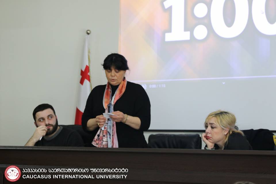 კსუ-ში ქართველ დედოფლებზე ფილმის ჩვენება და სასკოლო-საგანმანათლებლო კონკურსი გაიმართა
