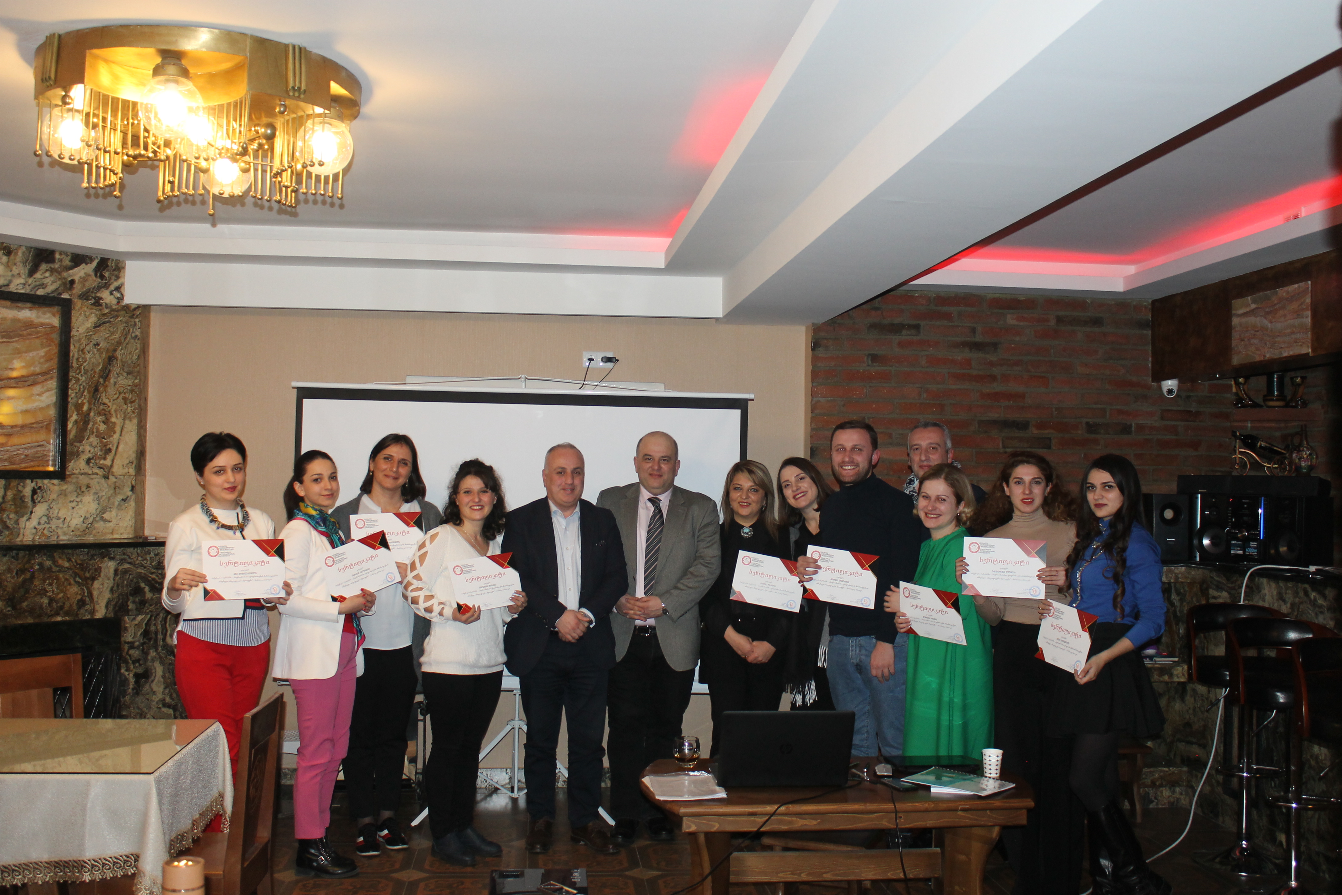 პირველი სემესტრის დოქტორანტებისათვის სამეცნიერო-პრაქტიკული ღონისძიებები გაიმართა
