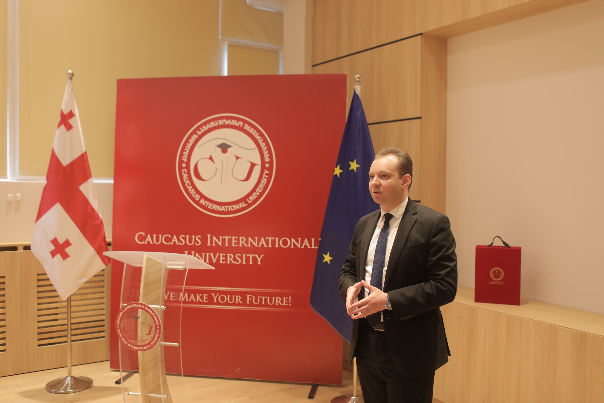 საჯარო ლექცია თემაზე: „საქართველოს სახელმწიფოებრივი დამოუკიდებლობის სამართლებრივი ქრონიკები“